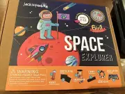 Jack in The Box 6-in-1 Space Explorer CRAFT KIT - New & Sealed With Book