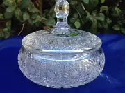 VINTAGE BOHEMIA HAND CUT QUEEN LACE 24% LEAD CRYSTAL CANDY BOX 6.5" NIB MINT