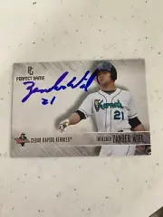 Zander Wiel 2016 Signed Cedar Rapids Kernels Team Card