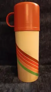 Thermos 1970s 80s Vibe retro with Rainbow Retro colors