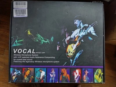 Vocal Artist UHF Wireless Microphone System, Brand New
