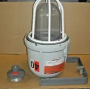 G.E. H9040M3TJJ 400W METAL HALIDE CLASS1 DIV. 1 HPS TEAR DROP LIGHT FIXTURE