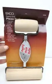 Vintage 1983 Ekco Pastry & Pizza Wood Roller 4.5" x 7.25" Made in USA #00090 NOS