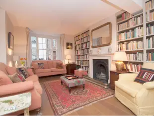 Veeve Edge St 3 Bed With Large Roof Terrace Notting Hill Kensington