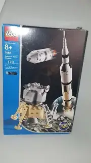 Lego 7468 Discovery Saturn V Moon Mission Set