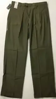 Dockers Recode Men's 32” Pleated and Cuffed Dress Pants 204655735 Green Size 36