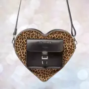Dr. Martens Top Heart Backpack BLACK × LIGHT TAN 40995001 Leopard authentic 2025
