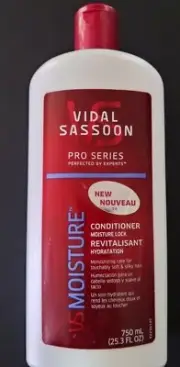 Vidal Sassoon* Pro Series Conditioner VS Moisture 25.3 oz (750ml) DISCONTINUED*