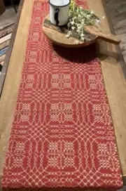 New Primitive Colonial NANTUCKET RED COVERLET TABLE RUNNER Woven Topper 32"