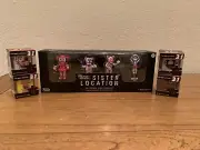 Five Nights at Freddy’s Vinyl Figure set & 4 Candy Dispensers