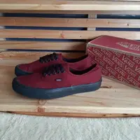 在飛比找蝦皮購物優惠-Vans 正品栗色黑底