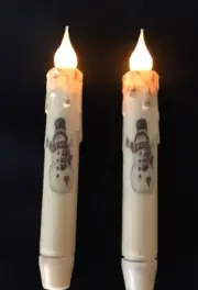 NEW~~2 Snowmen Cinnamon Timered Candles 7” Tapers Country Primitive Decor