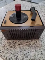 Restored 1950's RCA EY2 45 RPM Record Player