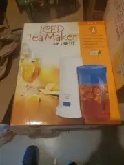 Mr. Coffee Iced Tea Maker W/ 2 Quart Pitcher Model TM1T Blue - New in Box Sealed