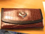 BINGHAM by DYNASTY Leather Wallet with Checkbook Heart Accent 7.5 x 4 Brown NWT