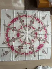 Unused Hermes Carr 90 PARIS qui ROULE Scarf Large Format Silk Carriage Wheel 3