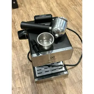 Electrolux 伊萊克斯 蒸汽式 義式咖啡機 EES1504K
