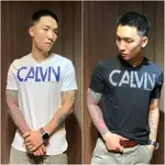 美國百分百【全新真品】CALVIN KLEIN V領T恤 CK 短袖 T-SHIRT 短T LOGO 黑/白色 I424