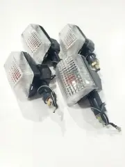 JUEGO DE INTERMITENTE NEGRO Y BLANCO DE AX100 TURNING LIGHT SET 4 PIECES