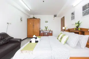 水門阿卡拉查普拉羅普公寓5高級 家庭房Arca Ratchaprarop Pratunam5 Apartment Superior Family Room