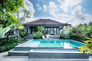 Pondok Anastasia, 2 BR Villa with Private Pool