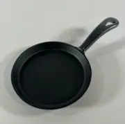 Cast Iron Small Shallow Skillet Griddle Pan Pancake 5" Diam 0.5" Depth Black New