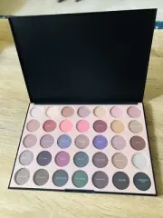 MORPHE 35C Everyday Chic Artistry Palette 35 Colours Eye Shadows