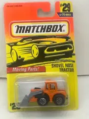 1996 MATCHBOX SUPERFAST #29 ORANGE SHOVEL NOSE TRACTOR NEW ON CARD