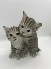 Grey Tabby Cats Cuddling Kitten Statue Ornament Figurine Home Decor Money Box