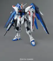 1/100 Scale - MG Model Kit - ZGMF-X10A Freedom Gundam Ver 2.0