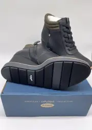 Dr.Scholl’s J Puffy Womens Boots Blk/Olive Size8 M