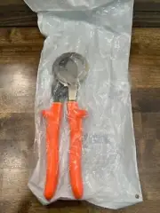 Cementex P9CC-LR 9-Inch Cable Cutting Plier with Ring