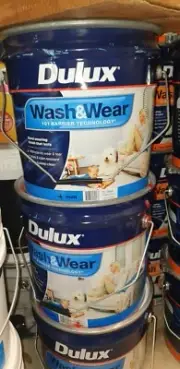 Dulux Wash&wear Matt Vivid White