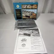 BACHMANN PLUS-#15124-CAR REPAIR SHOP-SEALED BUILDING-KIT- HO SCALE