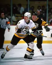 Dave Donnelly Of The Boston Bruins 1980 Old Ice Hockey PHOTO