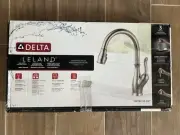 Delta Leland Single-Handle Pull-Down Sprayer Kitchen Faucet with ShieldSpray