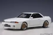 1/18 AUTOart 77416 Nissan Skyline GT-R R32 V-SPEC II in Blue