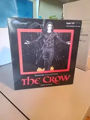 Diamond Select Premier Collection The Crow Eric Draven 11" Resin Statue