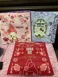 在飛比找Yahoo!奇摩拍賣優惠-Anna Sui& Sanrio聯名時尚托特手提袋-美樂蒂款