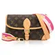 Louis Vuitton LV M46049 DIANE Monogram帆布老花雙背帶肩斜包.桃紅