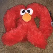 Bark Box Sesame Street Pretzel Me Elmo Dog Toy M-L 20+Lbs Crinkle T-Shirt Rope