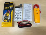 New Fluke 302+ Clamp Meter 400A AC Current Voltage Resistance Tester