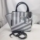 Beautiful Guess handbag Purse Striped - New With Tag