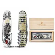 VICTORINOX Multifunctional Knife Sengoku Sumi-e ToyotomiHideyoshi with woodenbox