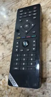 BRAND NEW Original Manufacturer VIZIO remote 0980 0306 0500 VR17