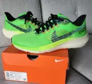 Nike Air Zoom Pegasus 39 Scream Green Tempo Next% FK Next 10 white black flyknit