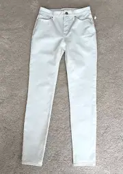 New White House Black Market White Skinny Jeans Denims Slacks 00R NWT Ret: $110