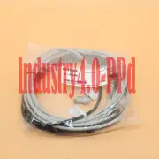 one brand new KEYENCE Light Curtain Cable SL-PC5N spot stock #YP1