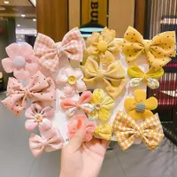 在飛比找ETMall東森購物網優惠-韓國可愛小公主寶寶花朵兒童發夾