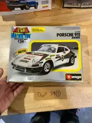 Burago 1/24 Porsche 911 Armel cod.5102 Die Cast Metal & Plastic Model Kit VHTF